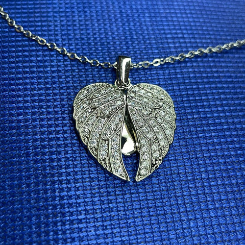 Double Minimal Heart Necklace
